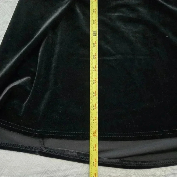 BISHOP & YOUNG Naomi Halter Dress NWT Size large Black velvet witchcore Matrix - Picture 6 of 8